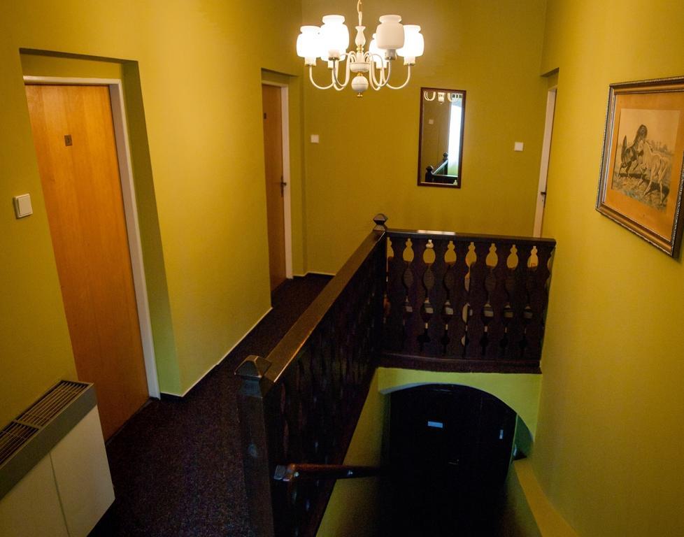 Hotel A Restaurace U Hrncire Kutná Hora Exteriör bild